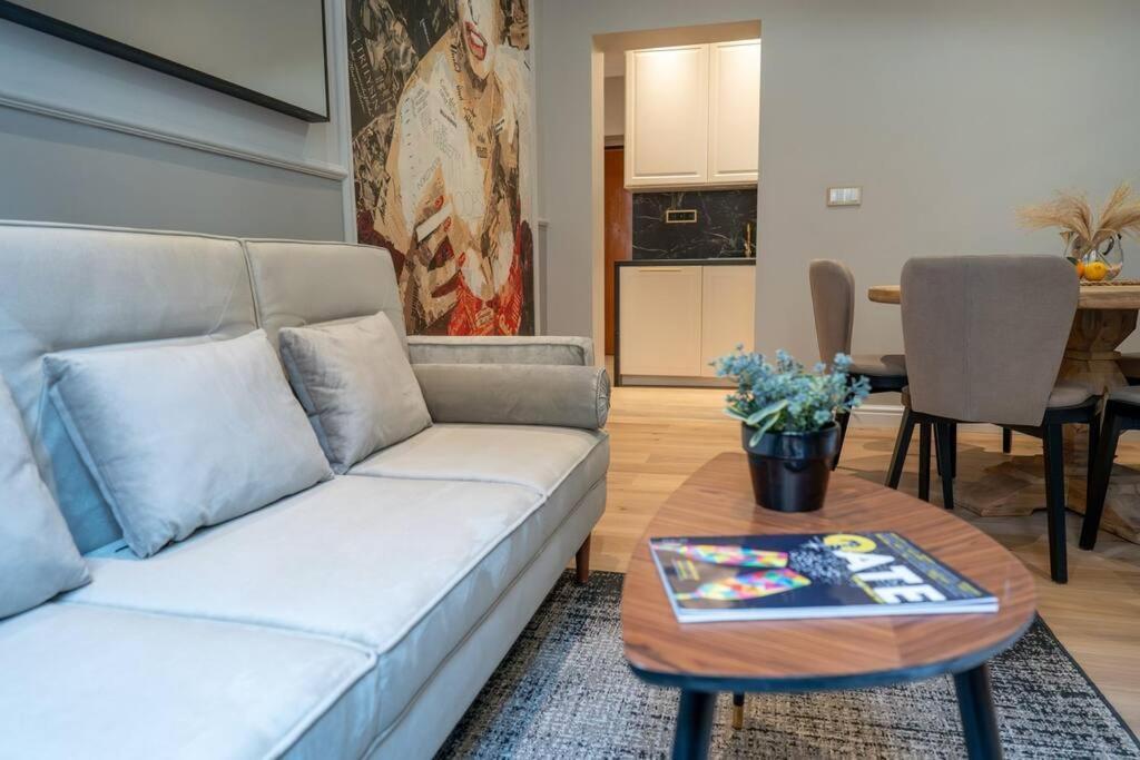 Rome City Center Apartment II Bagian luar foto